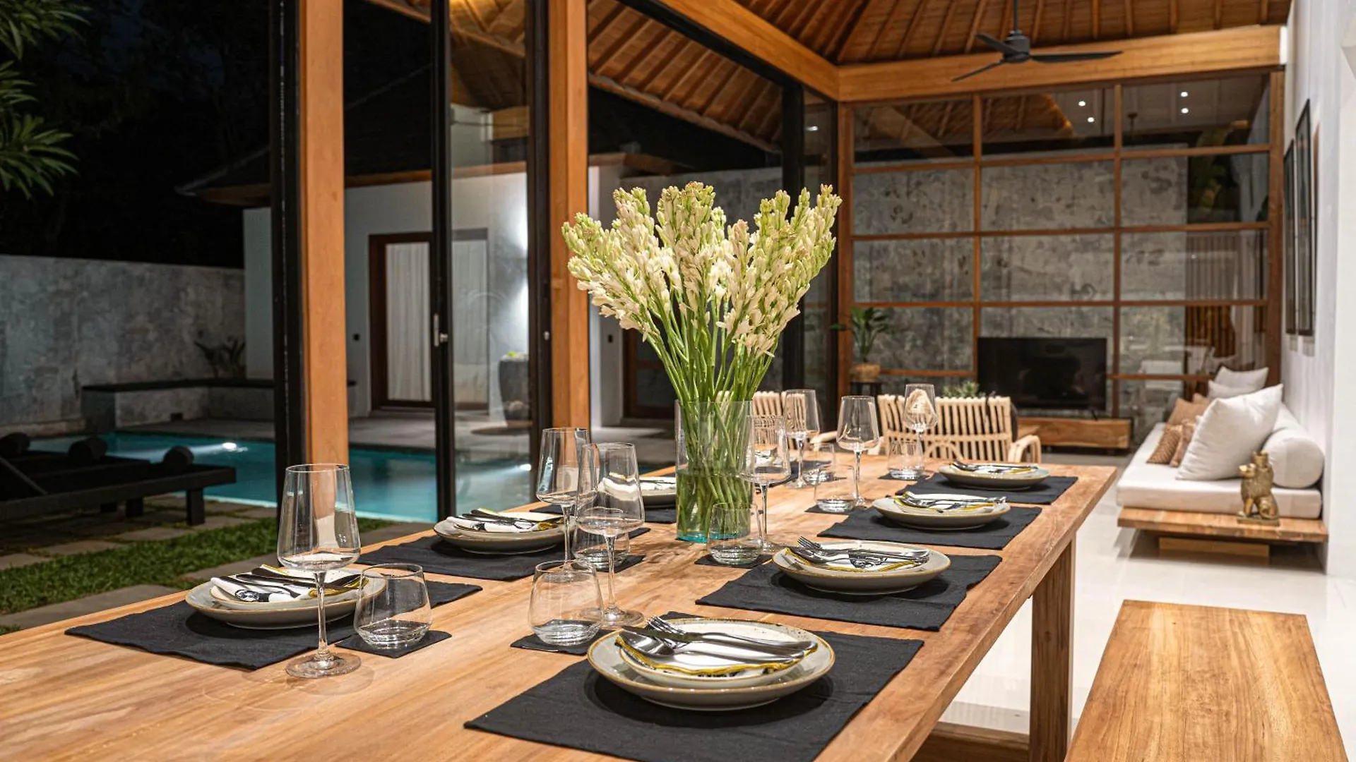 Villa Under The Sun - Seminyak Seminyak (Bali)